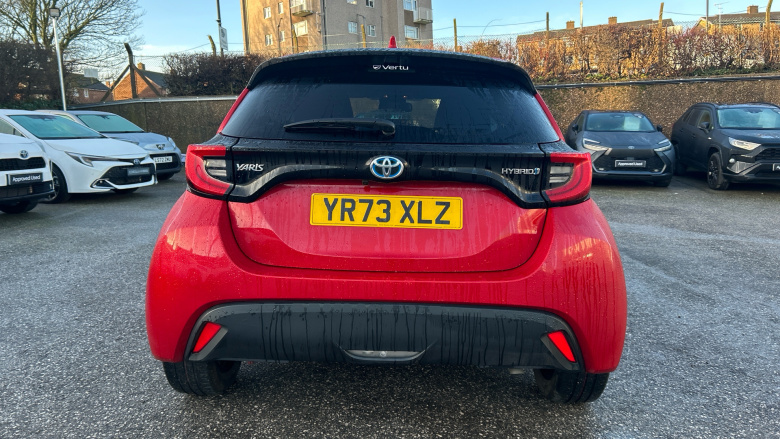 Toyota Yaris 1.5 Hybrid Design 5dr CVT Hybrid Hatchback